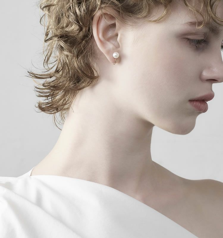 2月中旬再販予定】Classic（K10 Earrings） | 痛くないイヤリング WOJE