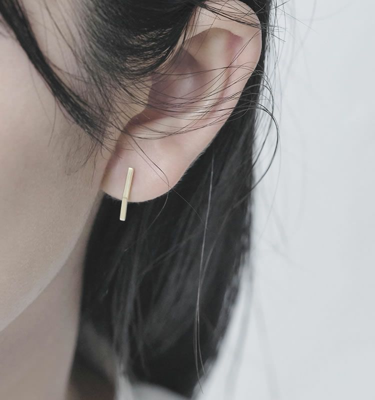 【11月1日再販予定】Tie（K10 Earrings）