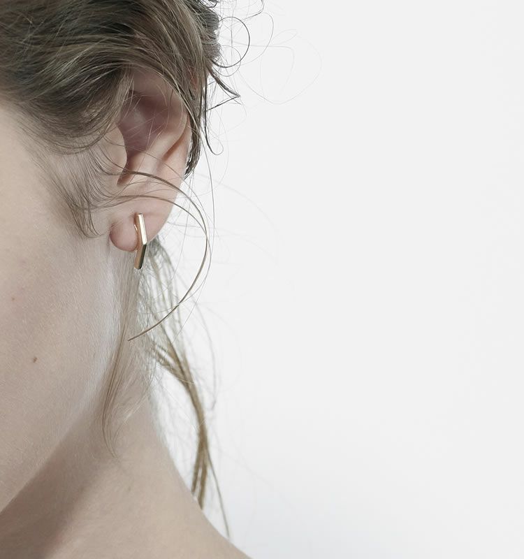 9月下旬再販予定】Tie（K10 Earrings） | 痛くないイヤリング WOJE