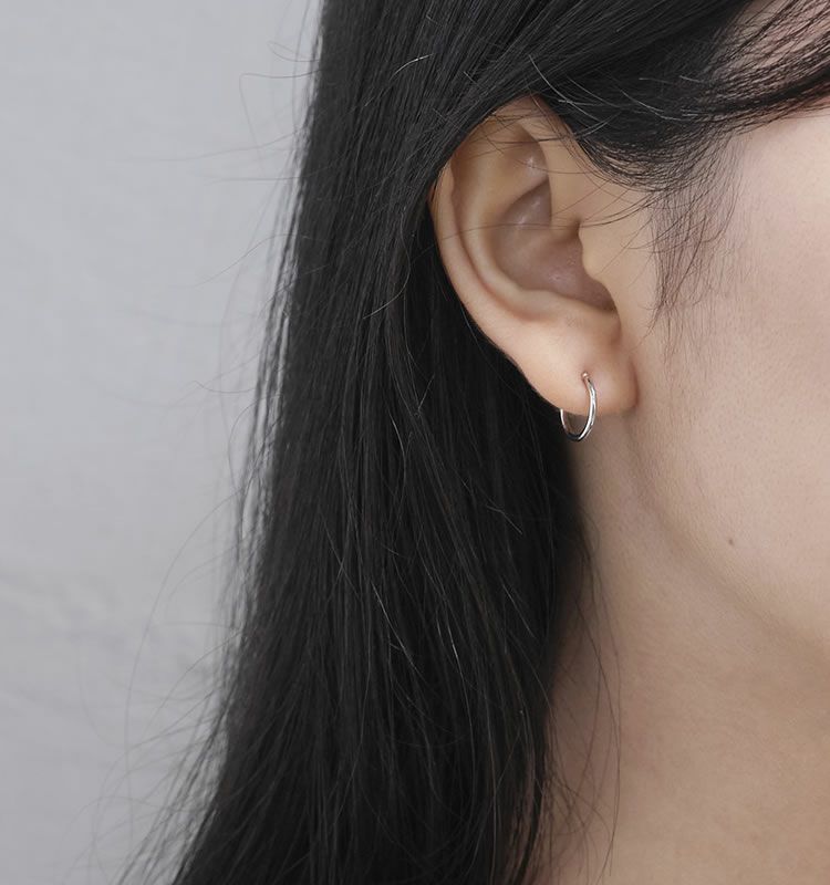 Line（SV925 Earrings） | 痛くないイヤリング WOJE